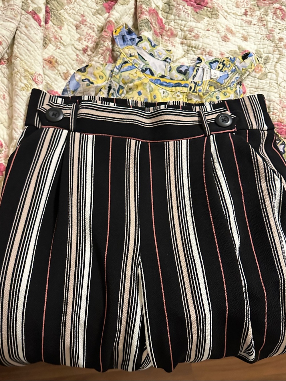 Black MultiColor Stripe Knit Pants M